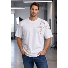 Tarz Cool Erkek Oversize Baskılı Tişört – Renkli Boya Desenli Modern Streetwear