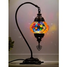 Deveboynu El Yapımı Mozaik Masa Lambası – Pirinç Gövde, E14 Duy, 42 cm Dekoratif Abajur