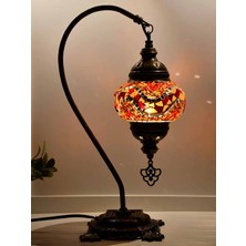 Deveboynu El Yapımı Mozaik Masa Lambası – Pirinç Gövde, E14 Duy, 42 cm Dekoratif Abajur