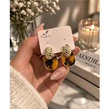 Bymiel Kahverengi Desenli Akrilik Parçalı Gold Kaplama Kadın Küpe (Kararmaz Alerji Yapmaz 316 Çelik)