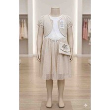 Dodi Petto Zarif tül detayları, şık bolerosu ve tamamlayıcı aksesuarları ile 4 - 6 yaş uyumlu çocuk elbisesi