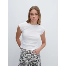 LC Waikiki Lcw Vision Beyaz Bisiklet Yaka Kadın Tişört