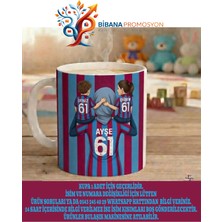 Trabzonspor Anne, Oğul ve Kız Özel Isim ve Forma Numaralı Kupa Hediye Tasarım Porselen Bardak