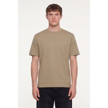 Sabri Özel Erkek Vizon Normal Kesim Regular Fit %100 Pamuk Dokuma Bisiklet Yaka Basic T-Shirt