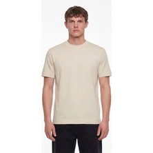 Sabri Özel Erkek Koyu Krem Normal Kesim Regular Fit %100 Pamuk Dokuma Bisiklet Yaka Basic T-Shirt