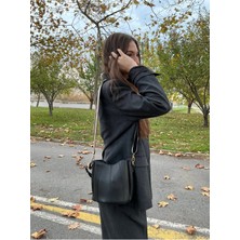 Vega Kova Model Kadın Çanta Cüzdanlı – Omuz & Çapraz Kullanım – 25×18×14 cm