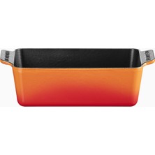 Le Creuset Dikdörtgen Döküm Profesyonel Fırın Kabı 23CM