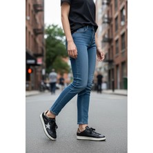 In Step Seeyli Kadın Siyah Gümüş Yıldız Detaylı Günlük Spor Ayakkabı - Sneaker