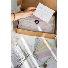 SÜS A5 Spiralli Sert Kapak Lastikli Kareli Not Defteri Lacivert