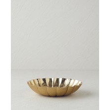 English Home Rita Metal Dekoratif Tabak 18 x 18 x 4.5 cm Gold