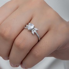 Pazarcan Gümüş Damla Zirkon Taşlı Kadın Yüzük