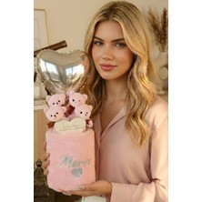 Sole Kişiye Özel Isimli Peluş Silindir Kutuda Ayna & Kalp Balonlu 4'lü Pembe Ayıcık Buketi