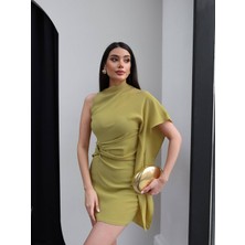 Esra Helvacı Toka Detay Tek Kol Dökümlü Mini Elbise