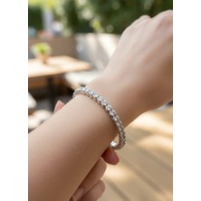 Biju Yılmaz Vip Silver Beyaz Yuvarlak Taşlı Su Yolu Bileklik - 26SLBV07