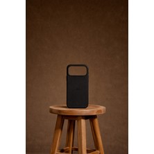 Maderiva Leather Iphone-17-Pro-Deri-Kaplamali-Premium-Telefon-Kilifi-El-Isciligi