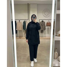 Kadın Pul Nakış Detaylı Tesettür Tunik