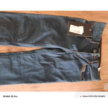   Esguad Silva  Beden: us 26 - L34   Tr 36(S)Malzeme: %98 Pamuk / %2 Elastan  Takviyeler: %56 Kevlar / %44 Cordura Bel Genişliği 74 Boy Uzunluk 108  Çevirerek Yıkayın ve Ütüleyin