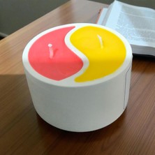 Nur Değirmenci Gallery ND Candle Yin-Yang Sarı- Kırmızı El Yapımı Soya Mumu Beton Mumlukta