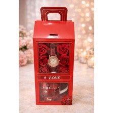 Eng Parti Dünyası Love Temalı Kol Saati, Kupa ve Dekoratif Gül Hediye Seti Eng-Kb-06