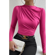 Amora Fancy Clothing Kadın Fuşya Belden ve Boyundan Büzgü Detaylı Uzun Kollu Bluz