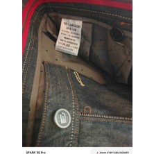 Esguad Jacop Waterproof Beden: us 32 - L34 Tr 42-44(M)Malzeme: %98 Pamuk / %2 Elastan Takviyeler: %56 Kevlar / %44 Cordura Bel Genişliği 84 Boy Uzunluk 116