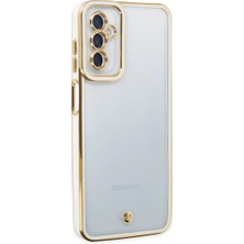 Buğz Samsung Galaxy M23 Kılıf Liva Lens Silikon - Beyaz