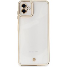 Sylar Samsung Galaxy A04 Kılıf Liva Lens Silikon - Beyaz