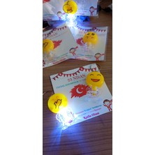 Sevgiliatolyemm Işıklı Emojili Anahtarlık (10 Adet) 23 Nisan Çocuk Bayramı  Hediyesi