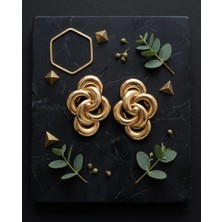 Çoklu Halka Detaylı Gold Küpe