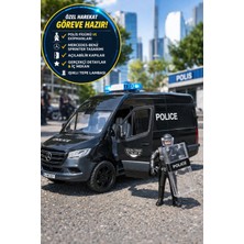 Toyfest Bruder Mercedes-Benz Sprinter Polis Özel Harekat Aracı Polis Figürlü Oyuncak Van Siyah Model 02685