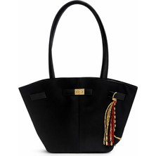 Şık Tasarım Kadın Omuz Çantası – Geniş Iç Hacimli Günlük Kullanım Çantası