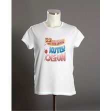 Hediyenza 23 Nisan T-Shirt , 23 Nisan Çocuk Bayramı Kutlu Olsun Unisex Çocuk Kısa Kollu T-Shirt