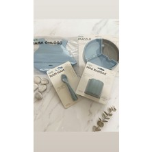 Oioi Mavi Beslenme Seti(Puzzle Tabak-Mama Önlüğü-Nam Nam Kaşık-Mini Bardak)