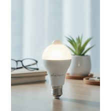 AyrStore Otomatik Yanan Sensörlü LED Ampul Ev ve Ofis Kullanımına Uygun