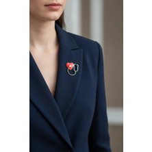 Efeaks Sağlıkçı Temalı Kalp Stetoskop Broş - Altın Sarısı Kırmızı Mine Yaka Iğnesi