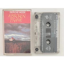 Universal Depeche Mode Abroken Frame Kaset
