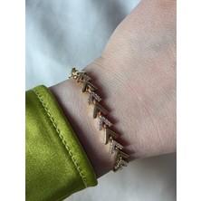 Ok Desenli Taşlı Bileklik