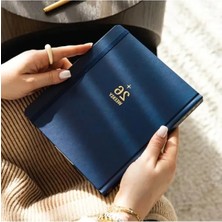 Esranın Dünyası 2026 Dikey Haftalık Ajanda - Sert Kapak 18X20 Cm, Lacivert