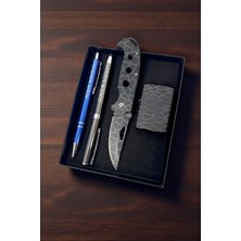 SürLaz Sevgililer Günü Özel 4 Parça Set 2 Isme Özel Tükenmez Kalem Gravür Desenli Katlanır Çakı ve Çakmak