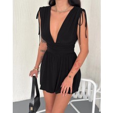 Kadın Derin V Yaka Etek Görünümlü Şortlu Elbise Drapeli Mini Yazlık - Siyah