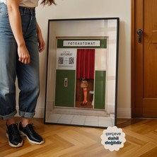 Persona Istanbul "zamanın Içinde Bir Durak" - Sinematik Retro Poster (Çerçevesiz)