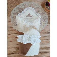 Senka Yenidoğan Wool Yün Kumaş Taç Nakışlı Güpür Duvaklı Fiyonk Prizma Taş Unisex Kundak Bebek Battaniyes