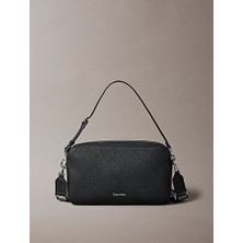 Calvin Klein Kadın Webbing Strap Camera Omuz Çantası