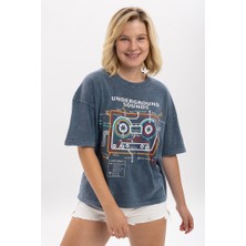 S-Ponder Kadın Kaset Müzik Türleri Tasarımlı Bisiklet Yaka Oversize %100 Pamuklu Tişört