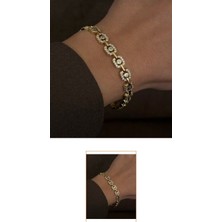 ✨ Baget Taş Detaylı Gold Bileklik ✨