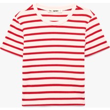 Koton Slim Fit Viskon Karışımlı Kısa Kollu Bisiklet Yaka Çizgili Tişört
