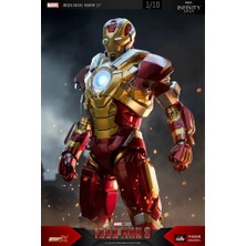 İnwelt Marvel Avengers: Infinity War Iron Man Mark 50 Tony Stark Zırhı – 10 cm Detaylı Koleksiyon Figürü