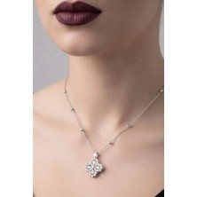 Gümüş Renk Beyaz Taş Yonca Damla Taşlı Model Top Zincir Çelik Kolye