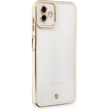 Galaxy A04 Kılıf Liva Lens - Beyaz