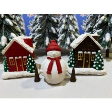 Dekoratif Ev Tütsülük Dağ Evi ve Yılbaşı Konseptli 2 Adet Tütsülük Kardan Adam Konsepti